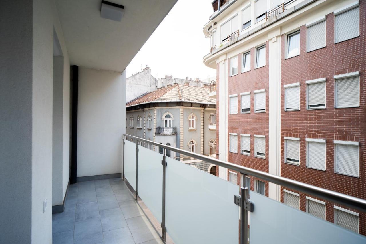 Vig Apartment - With Private Parking 布达佩斯 外观 照片